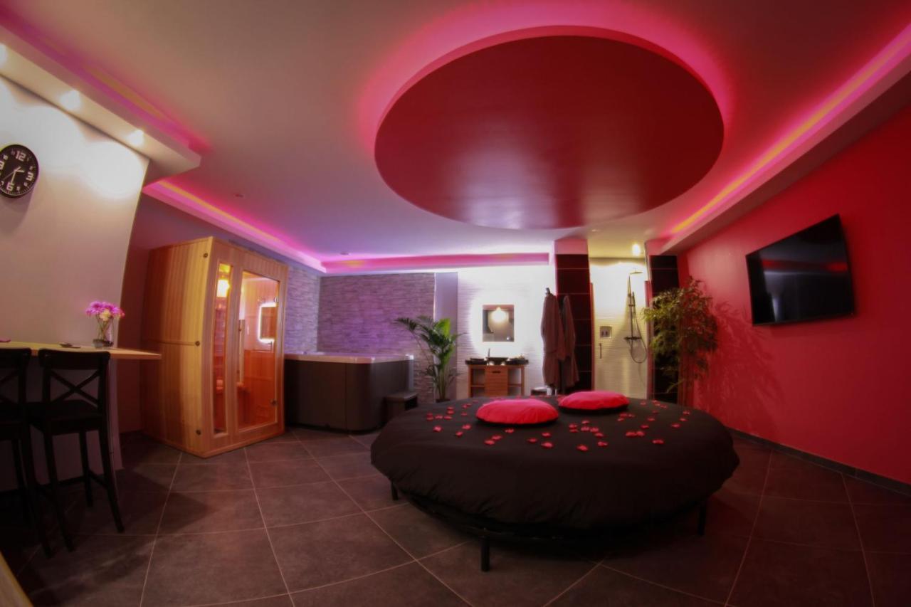 Nuit Vip Spa Sauna Privatif Le Rove Exterior foto